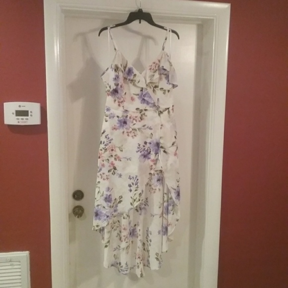NWT White* Floral Maxi Romper Dress Junior 17  Firm Price